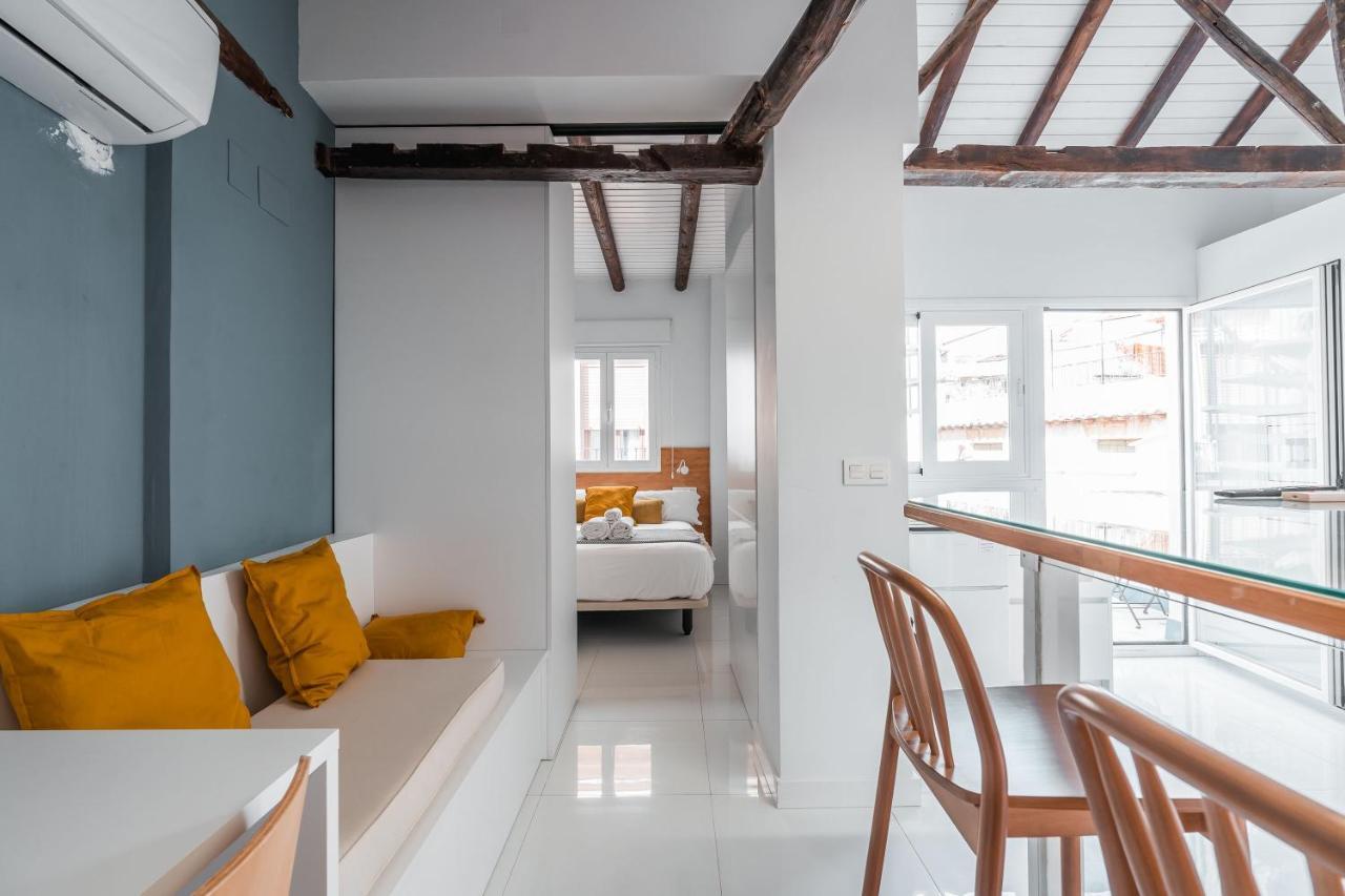 Qh Eme Suites Granada Exterior foto